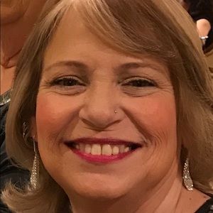 Meet your Posher, Juliana